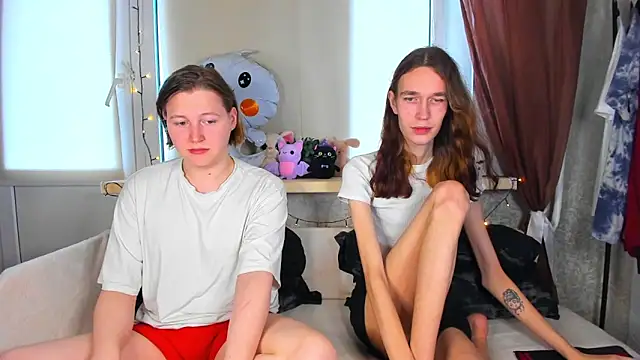 Snapshot of Calvin_and_Kevin chatting on 17, 10, 2025 Calvin and Kevin online show from 17, 10, 2025