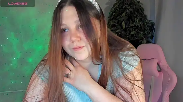 Snapshot of Ruth_Oliver chatting on 5, 1, 2025 Ruth Oliver online show from 5, 1, 2025