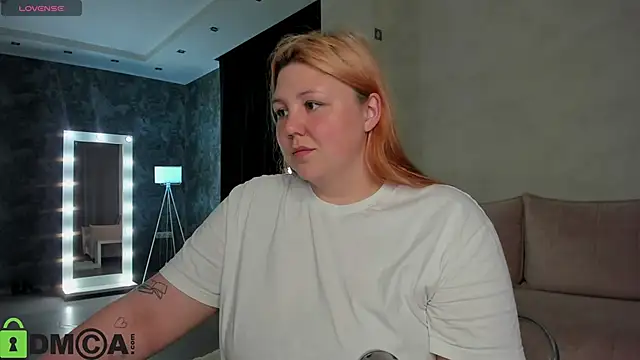 Snapshot of Ruth_Oliver chatting on 28, 9, 2025 Ruth Oliver online show from 28, 9, 2025