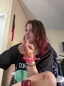 Snapshot of SafeinouterSpace chatting on 23, 9, 2025 SafeinouterSpace online show from 23, 9, 2025