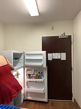 Snapshot of SafeinouterSpace chatting on 25, 9, 2025 SafeinouterSpace online show from 25, 9, 2025