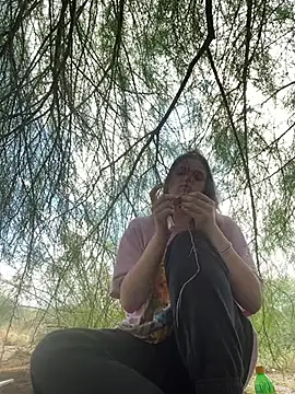 Snapshot of SafeinouterSpace chatting on 27, 9, 2025 SafeinouterSpace online show from 27, 9, 2025