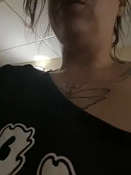 Snapshot of SafeinouterSpace chatting on 29, 9, 2025 SafeinouterSpace online show from 29, 9, 2025