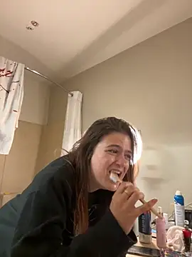 Snapshot of SafeinouterSpace chatting on 17, 10, 2025 SafeinouterSpace online show from 17, 10, 2025