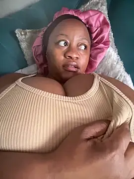 Chubbykarisma27 online show from 7, 11, 2025