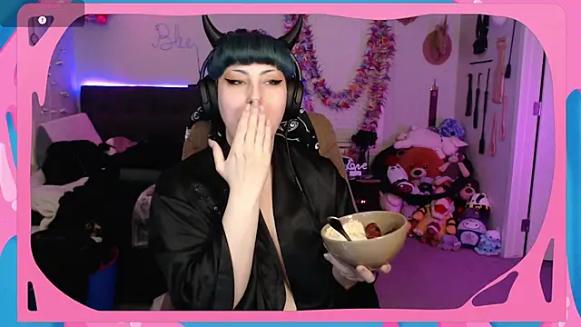 CirqueNoirBlu online show from 4, 3, 2026