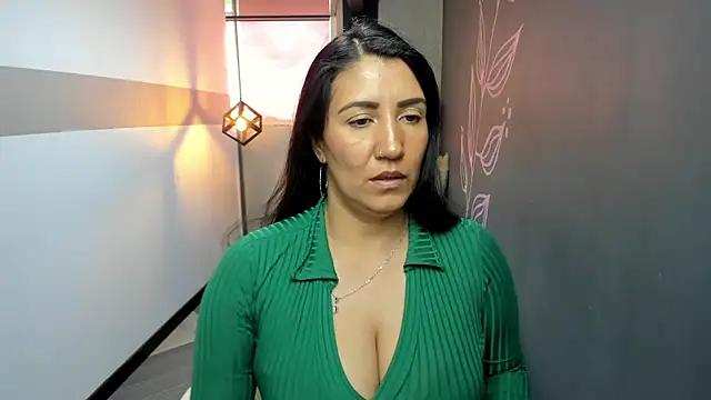 Snapshot of GiaFox_ chatting on 26, 2, 2025 GiaFox online show from 26, 2, 2025