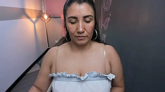Snapshot of GiaFox_ chatting on 18, 3, 2025 GiaFox online show from 18, 3, 2025