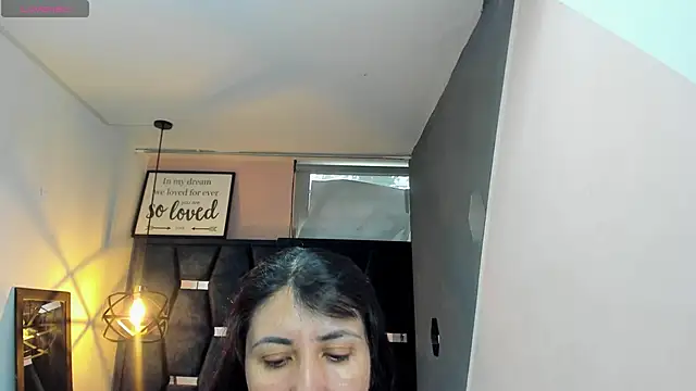 Snapshot of GiaFox_ chatting on 11, 10, 2025 GiaFox online show from 11, 10, 2025