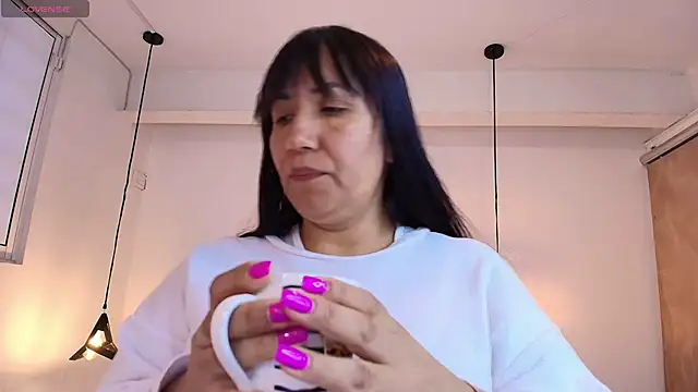 GiaFox  online show from 12, 4, 2026