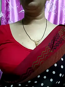 Rosy-B online show from 1, 2, 2025