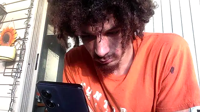 Clearlytothepoint420 online show from 19, 10, 2025