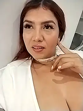 Snapshot of AriaRusso chatting on 29, 1, 2025 AriaRusso online show from 29, 1, 2025