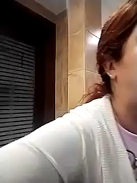 Snapshot of AriaRusso chatting on 12, 2, 2025 AriaRusso online show from 12, 2, 2025