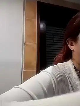 Snapshot of AriaRusso chatting on 13, 2, 2025 AriaRusso online show from 13, 2, 2025