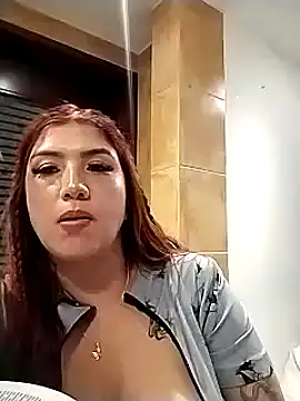 Snapshot of AriaRusso chatting on 27, 2, 2025 AriaRusso online show from 27, 2, 2025