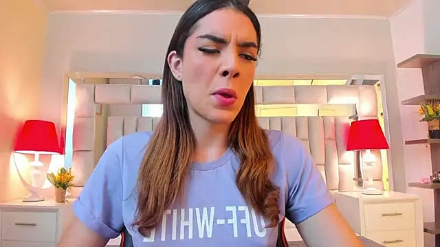 mariiahneedles online show from 17, 11, 2025