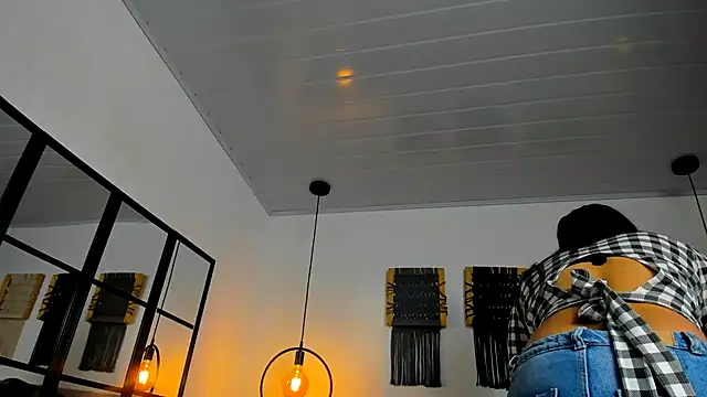 Sweet camille online show from 18, 9, 2025