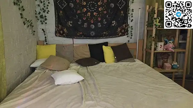 Snapshot of Nick_Win chatting on 15, 11, 2025 Nick Win online show from 15, 11, 2025