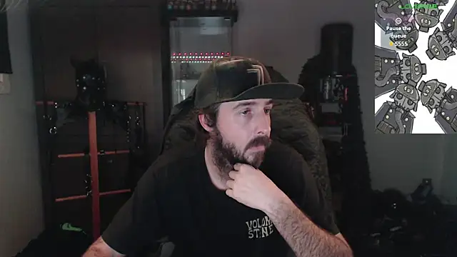 Snapshot of samaelO69 chatting on 17, 12, 2025 samaelO69 online show from 17, 12, 2025