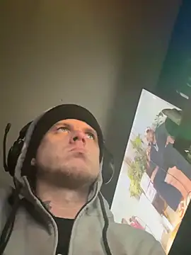 Snapshot of traejddd chatting on 26, 6, 2026 traejddd online show from 26, 6, 2026