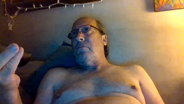 Snapshot of hornyrich69 chatting on 9, 5, 2026 hornyrich69 online show from 9, 5, 2026