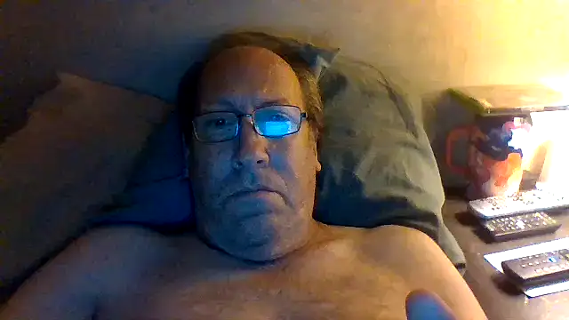 Snapshot of hornyrich69 chatting on 25, 5, 2026 hornyrich69 online show from 25, 5, 2026