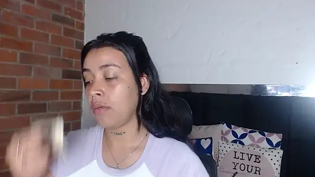Snapshot of salome__hills1 chatting on 11, 6, 2026 salome hills1 online show from 11, 6, 2026