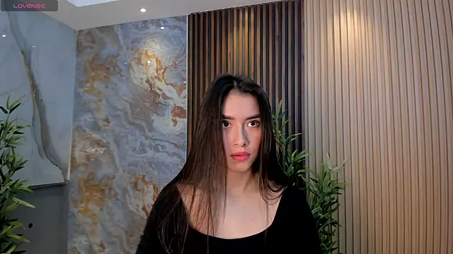 Snapshot of Emmaa_Robertss chatting on 12, 10, 2025 Emmaa Robertss online show from 12, 10, 2025