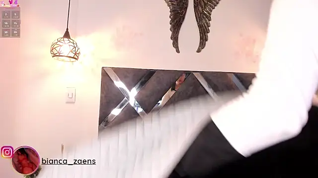 Bianca zaens2 online show from 8, 1, 2026