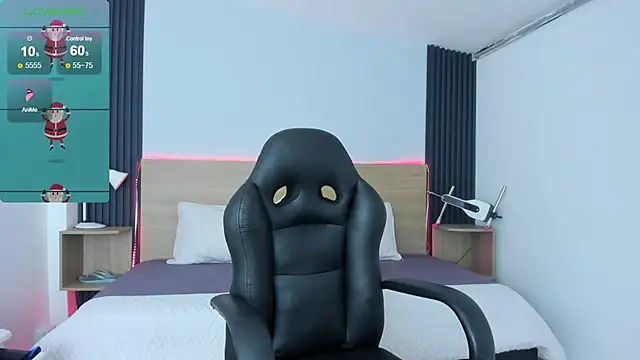 Chiqui milk  online show from 30, 11, 2025