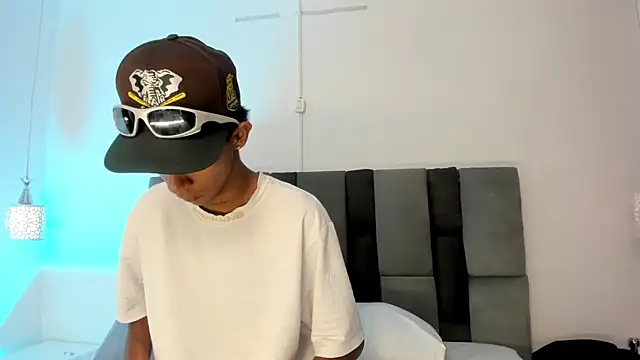 dikey 62 online show from 30, 9, 2025