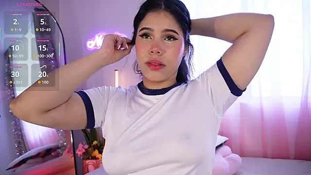 Natasha  Sccott online show from 13, 2, 2026