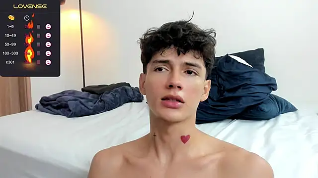 Snapshot of badboy_one_ chatting on 9, 2, 2025 badboy one  online show from 9, 2, 2025