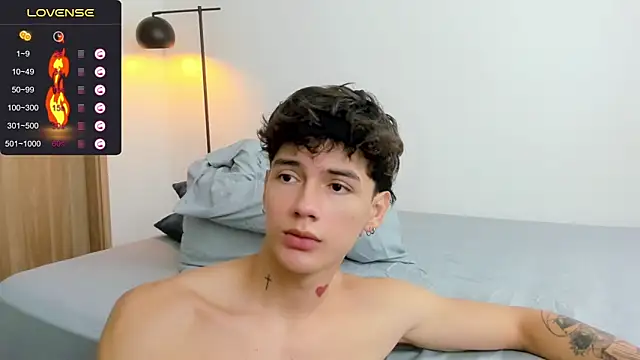 Snapshot of badboy_one_ chatting on 19, 2, 2025 badboy one  online show from 19, 2, 2025