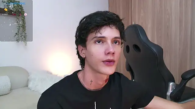 Snapshot of badboy_one_ chatting on 28, 9, 2025 badboy one  online show from 28, 9, 2025