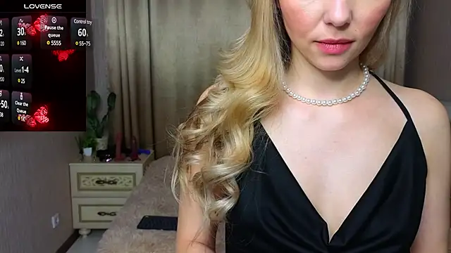 Molliblum online show from 28, 1, 2025