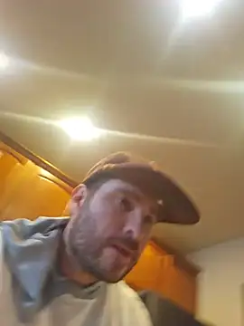 Snapshot of JeepinAround chatting on 3, 8, 2026 JeepinAround online show from 3, 8, 2026