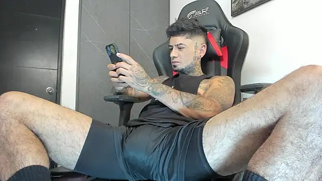 sergiio mesa27 online show from 5, 10, 2025