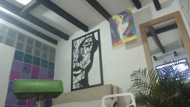 thirstymoonxx online show from 27, 5, 2026
