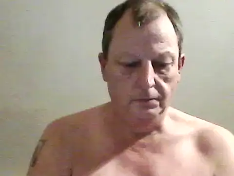 Snapshot of chubbybear2cum chatting on 6, 12, 2024 chubbybear2cum online show from 6, 12, 2024