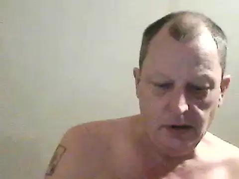 Snapshot of chubbybear2cum chatting on 28, 12, 2024 chubbybear2cum online show from 28, 12, 2024