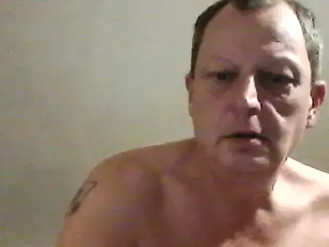 Snapshot of chubbybear2cum chatting on 29, 1, 2025 chubbybear2cum online show from 29, 1, 2025