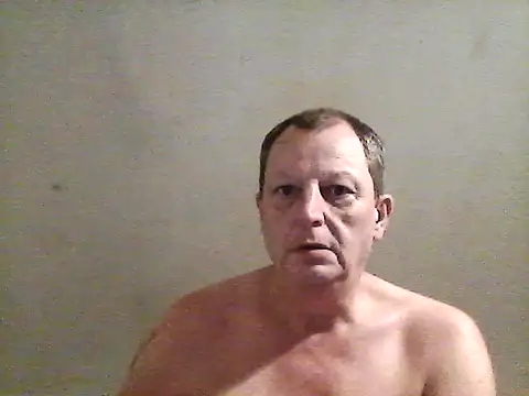 Snapshot of chubbybear2cum chatting on 6, 2, 2025 chubbybear2cum online show from 6, 2, 2025