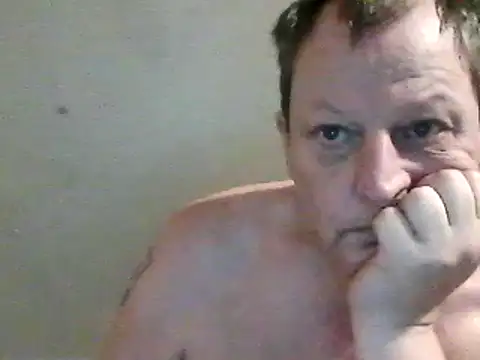 Snapshot of chubbybear2cum chatting on 24, 2, 2025 chubbybear2cum online show from 24, 2, 2025