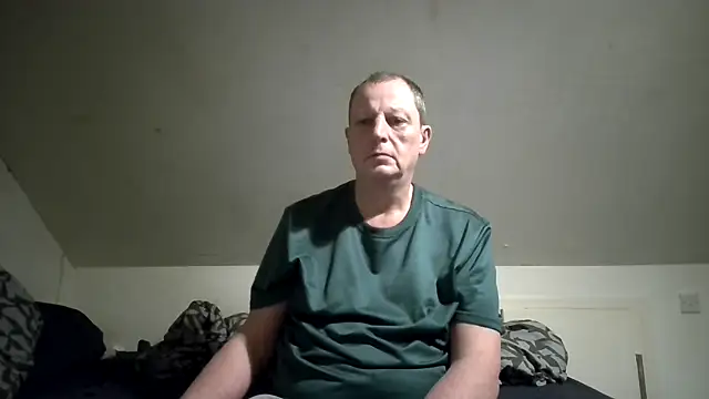 Snapshot of chubbybear2cum chatting on 15, 12, 2025 chubbybear2cum online show from 15, 12, 2025