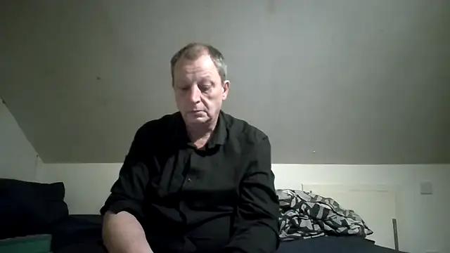 chubbybear2cum online show from 17, 4, 2026