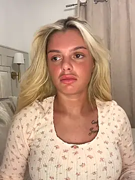 IrishTeenBarbie69 online show from 4, 11, 2025