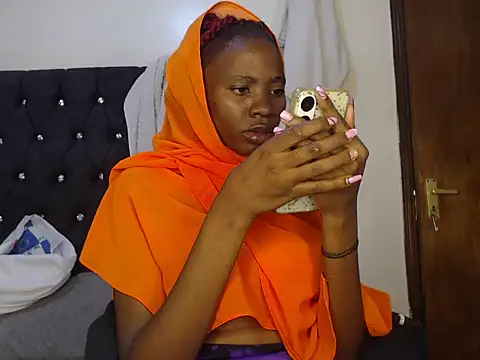 Snapshot of Sexyprecious01 chatting on 10, 10, 2025 Sexyprecious01 online show from 10, 10, 2025