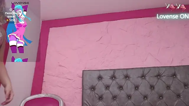 Pearl Michelts online show from 23, 10, 2025